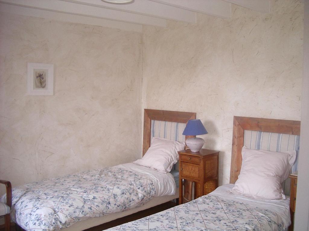 Maison D'Hotes De La Verriere Les Ardillats 部屋 写真