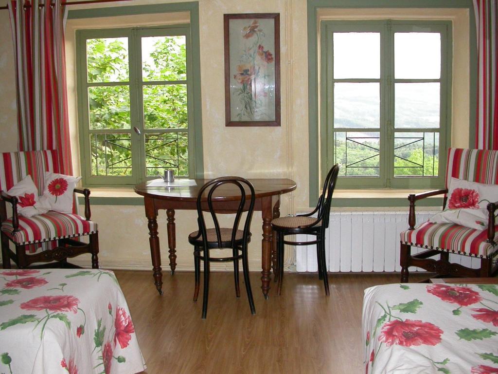 Maison D'Hotes De La Verriere Les Ardillats 部屋 写真